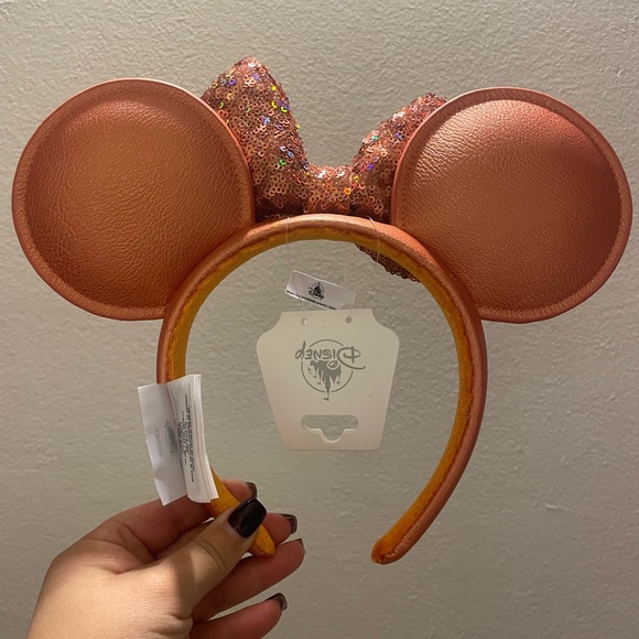 Ears and Matching Loungefly Backpack - Picture 4 of 4